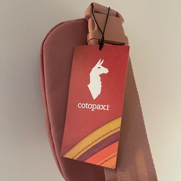Cotopaxi Todo 2L Hip Pack - Cada Día in Dusty Rose Belt Bag - Picture 2 of 4